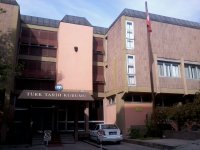 Turkish_Historical_Association_building,_Sıhhiye,_Ankara.jpg